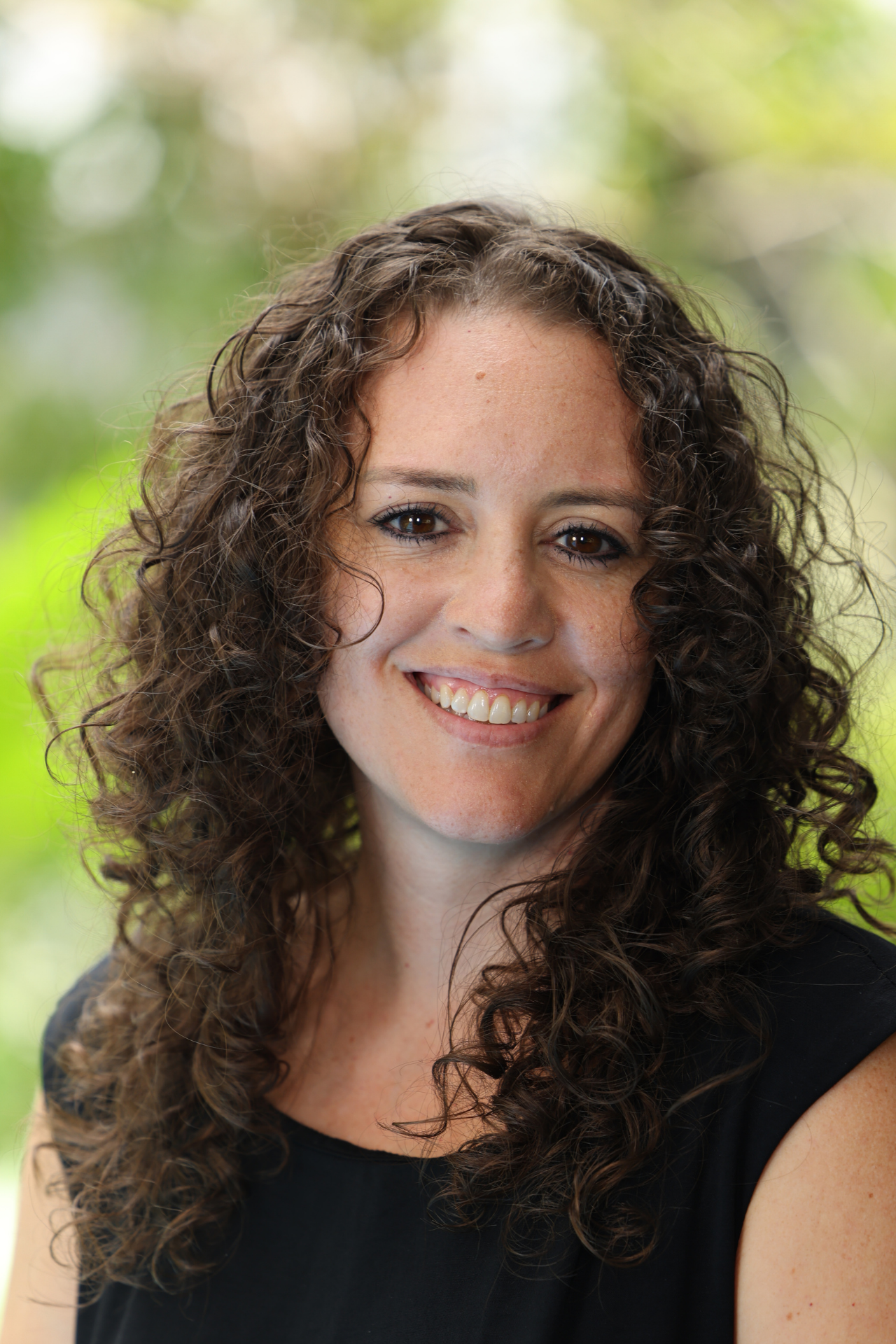 Primary (CA) - Niki Spencer